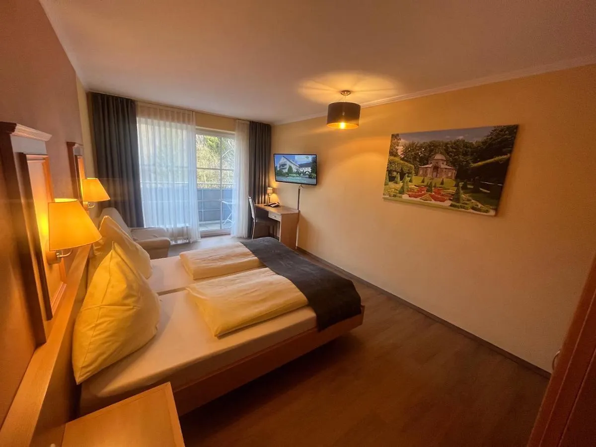 Landhaus Schoenfelder Hof Hollfeld Hotel